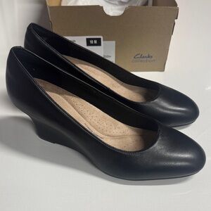 Clarks Wedge Flats Womens 10 Black Leather Olivette Pearl